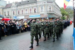 Read more about the article Ziua Naţională a României, sărbătorită la Deva