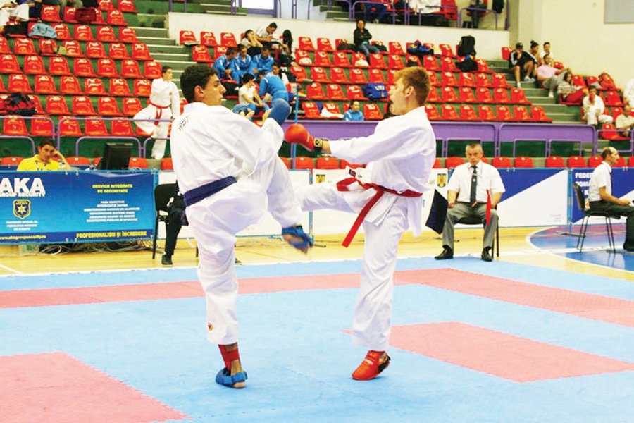Read more about the article Karate: Reprezentanții CSM Jiul Petroșani tatonează calificările la Olimpiadă