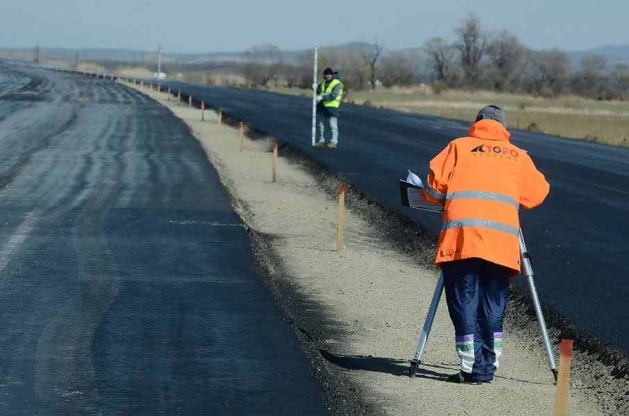 Read more about the article CNAIR: A început construcţia autostrăzii Sibiu-Piteşti