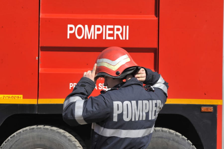 Read more about the article Mesajul prefectului judeţului Hunedoara cu ocazia „Zilei Internaţionale a Pompierilor”