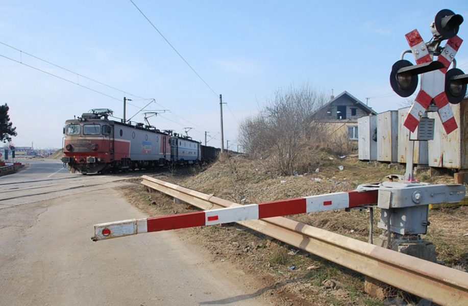 Read more about the article Accident rutier în apropierea trecerii la nivelul cu calea ferată de la Săulesti