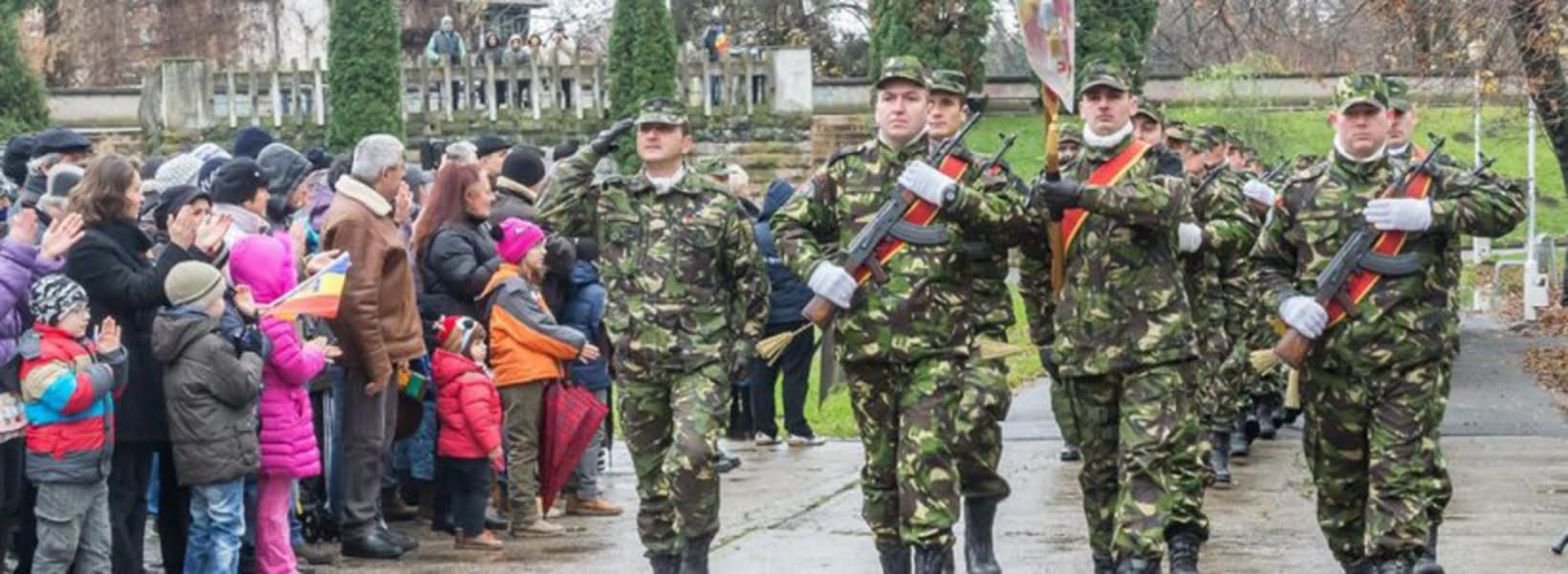 Read more about the article “Ziua Armatei Române”, sărbătorită la Deva