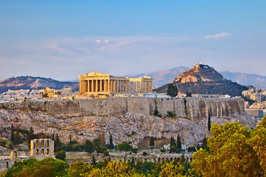 Read more about the article Alertă de călătorie în Grecia: cod roşu de furtuni, vânt puternic şi grindină