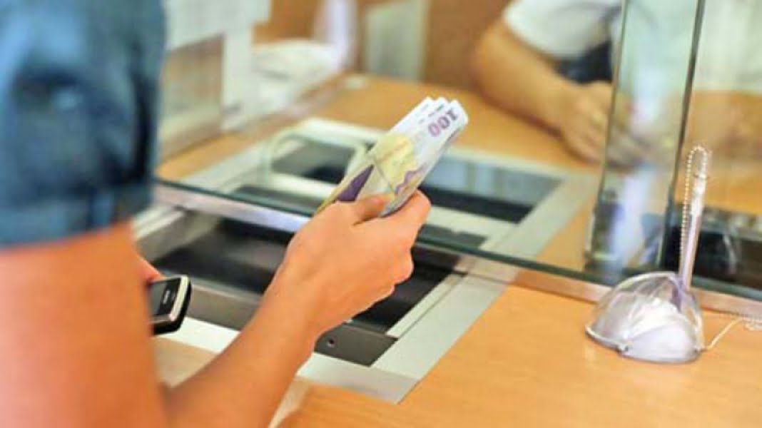 Read more about the article Ministrul Finanţelor: Ratele bancare pot fi suspendate, la cerere, pentru cel mult 9 luni