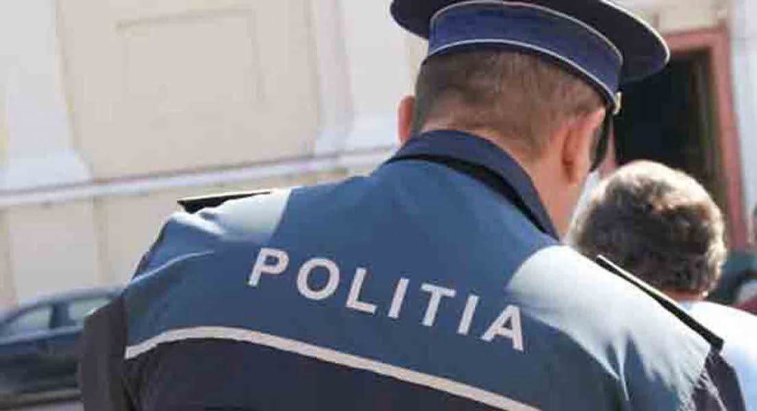 Read more about the article Poliţiştii caută un bărbat care a încercat să înşele o deveancă cu “înlocuirea unor electrocasnice”