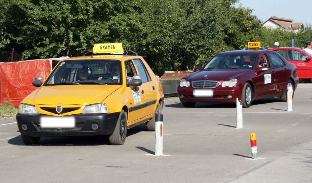 Read more about the article Două zile suplimentare de examinare la proba “traseu” pentru obţinerea permisului auto