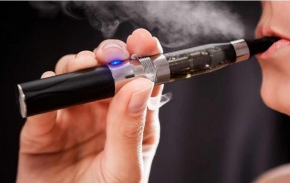 Read more about the article «Produsele din tutun încălzit și țigările electronice, mai puțin dăunătoare?»