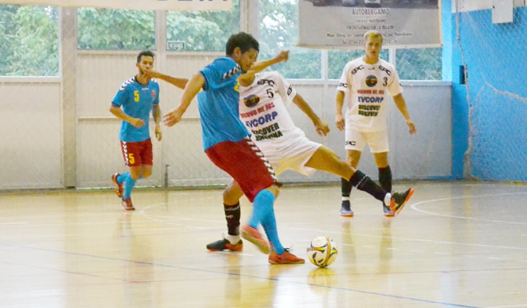 Read more about the article Futsal: West Deva este campioana județului la seniori