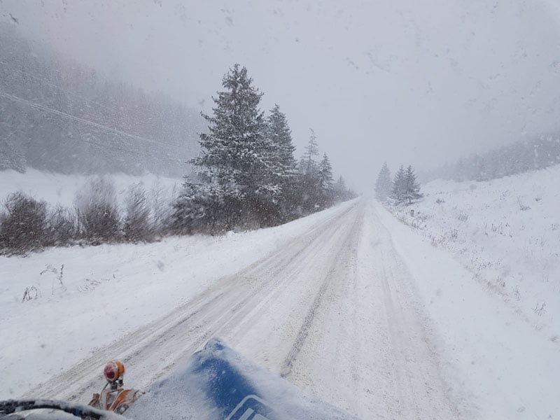 Read more about the article Trafic rutier normal, în condiţii de iarnă, pe toate drumurile judeţene