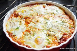 Read more about the article Reţeta de luni: Ghiveci de legume cu ouă