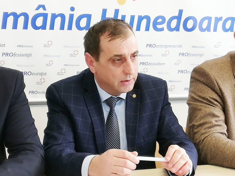 Read more about the article Primarul Emil Rîşteiu va coordona activitatea Pro România Hunedoara
