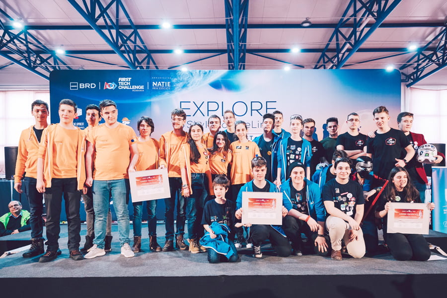 Read more about the article Premiul Inspire Award pentru echipa RobotX din Hunedoara