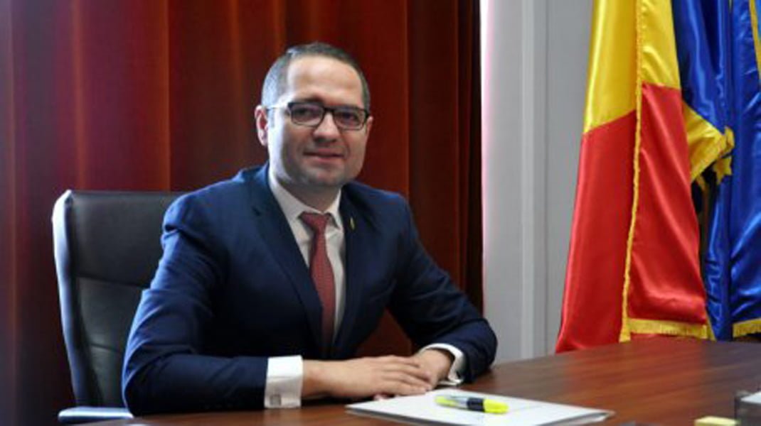 Read more about the article Ministrul Tineretului și Sportului, pentru 2 zile, în județul Hunedoara