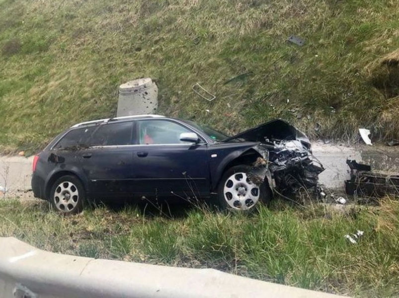 Read more about the article ACCIDENT rutier între Sebeș-Sibiu. Un șofer a pierdut controlul asupra volanului și a ieșit în decor