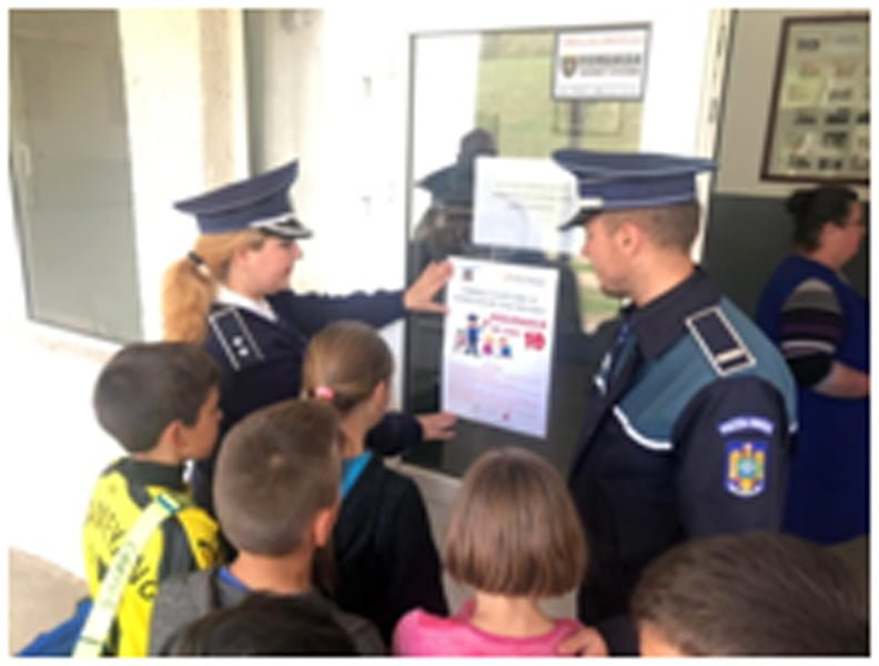 Read more about the article Teliucu Inferior: Împreună pentru o comunitate mai sigură – acţiune preventivă a poliţiştilor hunedoreni