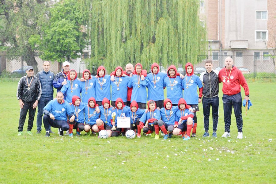 Read more about the article Juniorii D de la Școala de Fotbal Florea Văetuș -campioni județeni