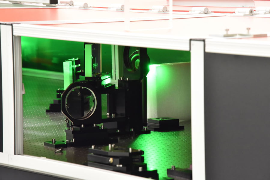 Read more about the article Cel mai puternic laser din lume, prezentat la Universitatea Politehnica Timișoara