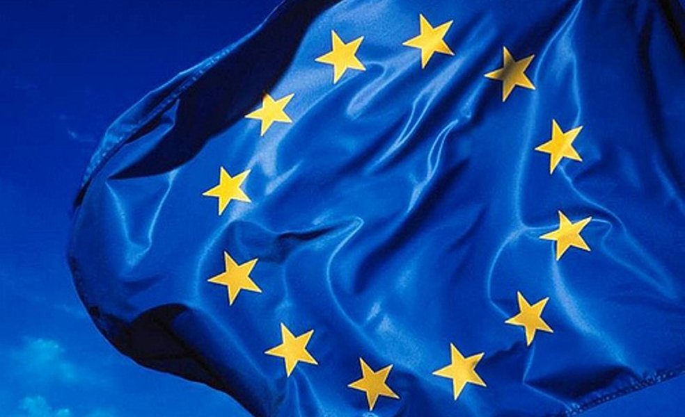 Read more about the article 9 Mai, zi cu triplă semnificație: Ziua Europei, sfârșitul celui de-al doilea război mondial – Ziua Victoriei și Ziua Independenței