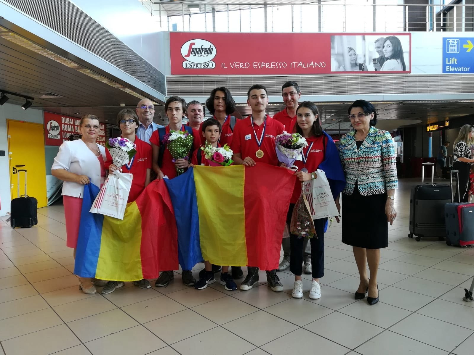Read more about the article Un profesor de la UPT a condus juniorii României către medalii de aur la Balcaniada de Matematică
