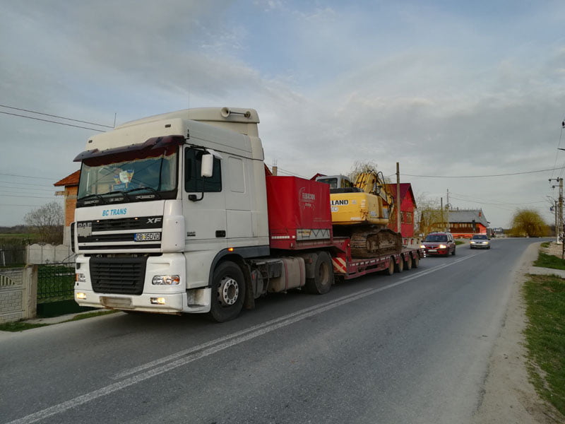 Read more about the article Un transport agabaritic pe ruta Nădlac II PTF – Cristian (Brașov), tranzitează judeţul