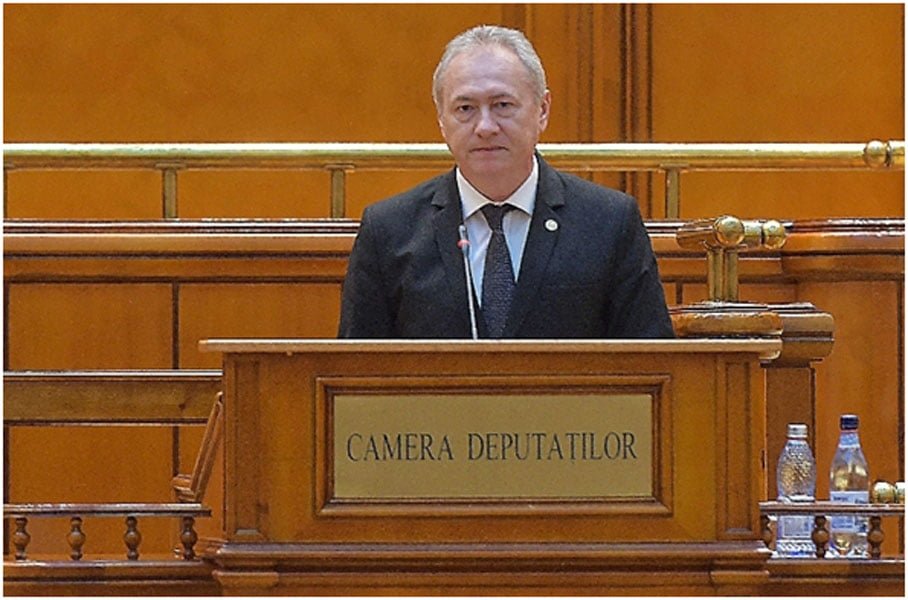 Read more about the article Heiuş: “Am strâns numărul de semnături pentru convocarea unei sesiuni extraordinare la Camera Deputaților!”