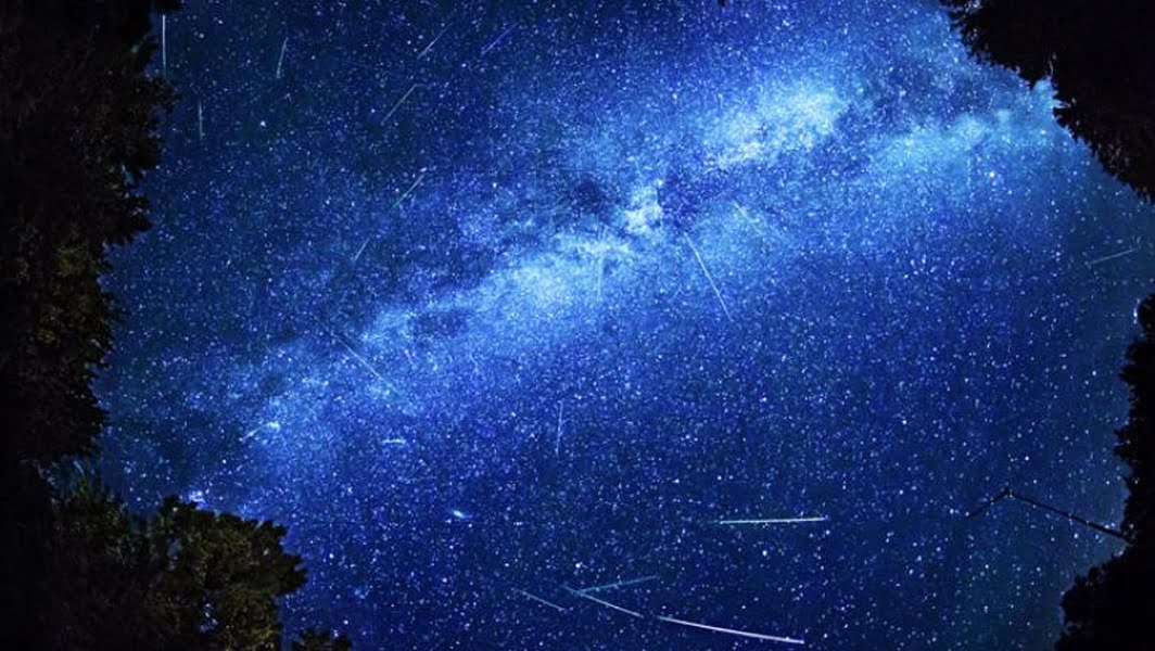 Read more about the article Perseide 2019. Ploaie de stele spectaculoasă în această noapte pe cerul României