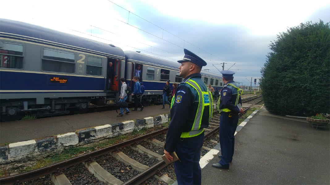 Read more about the article CFR suspendă circulaţia unor trenuri