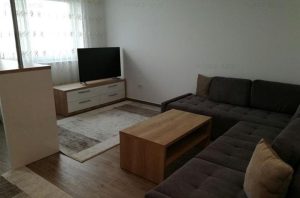 Read more about the article Un hunedorean închiria apartamente la Sibiu: Le lua banii clienților și îi lăsa cu ochii în soare