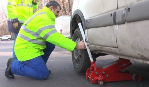 Read more about the article Peste 30.000 de vehicule aflate în trafic în judeţ, depistate cu nereguli tehnice