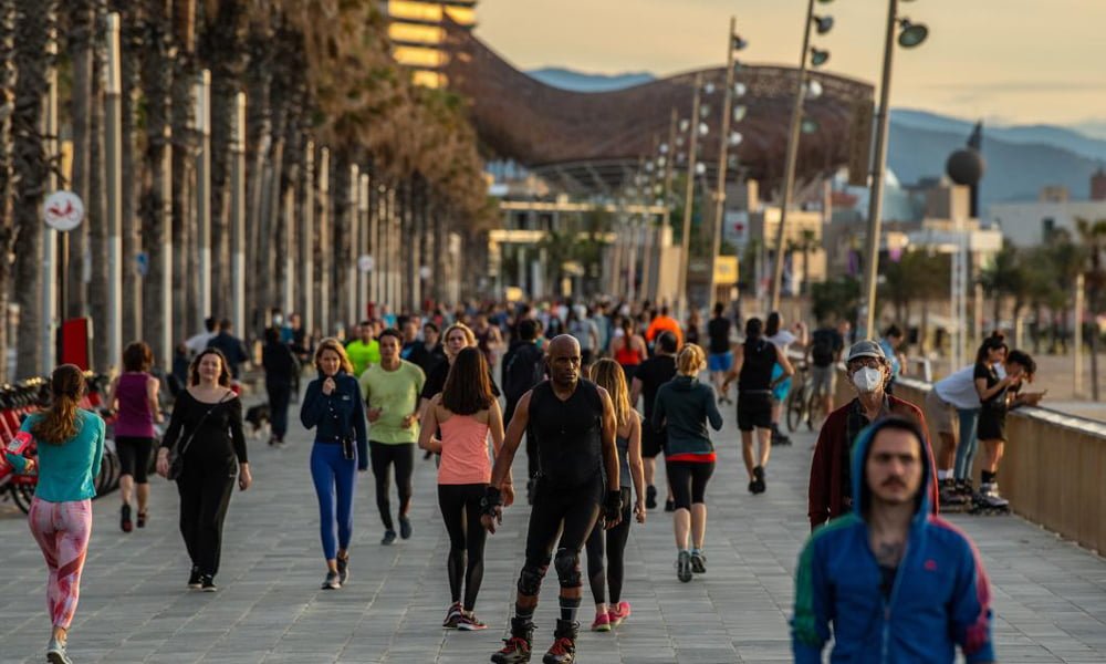 Read more about the article Prima zi de relaxare a măsurilor în Spania. ”Pare că toată țara face sport!”