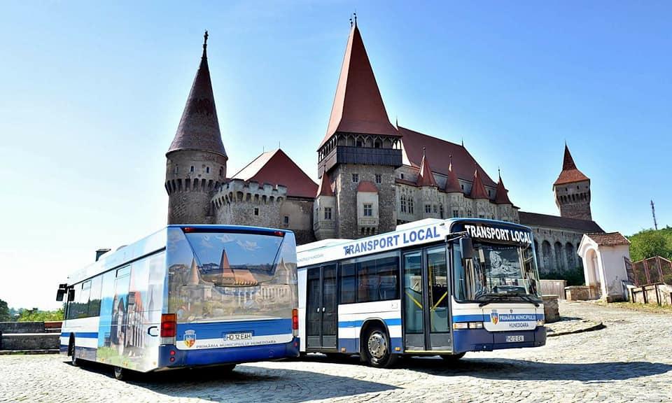 Read more about the article În municipiul Hunedoara, transportul comun a revenit la normal