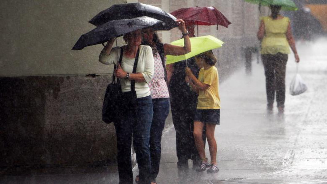 Read more about the article Prognoza METEO pentru următoarele patru săptămâni: ploi abundente și temperaturi mai scăzute