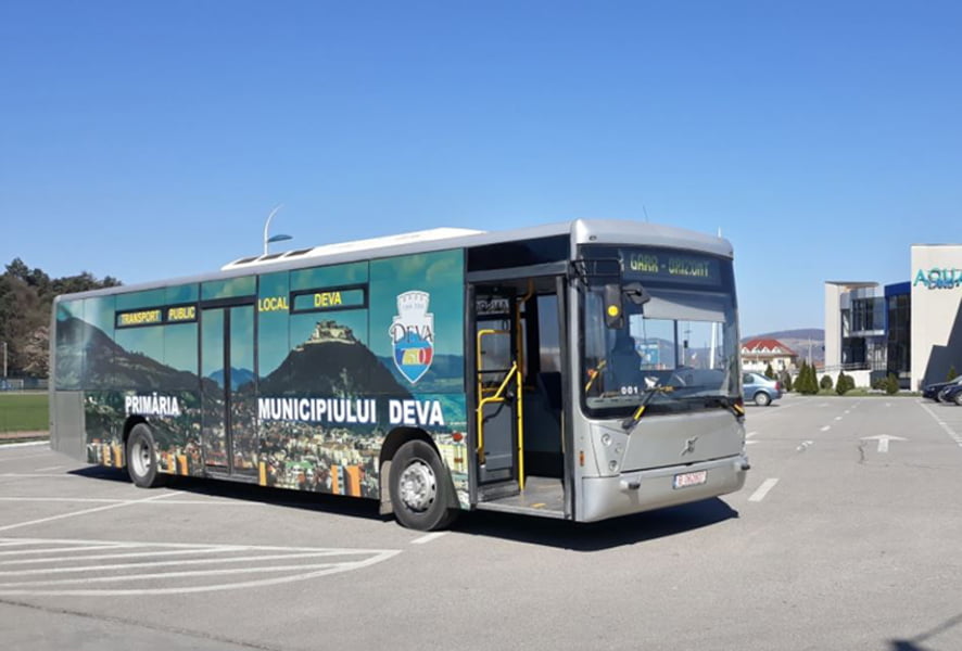 Read more about the article Elevii din Deva sunt așteptați să își ridice abonamentele gratuite pentru transportul local, pe luna septembrie 2020