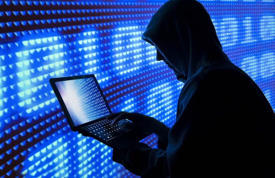 Read more about the article Alertă: Instituţii publice şi private din România, atacate de malware-ul de tip bancar Emotet