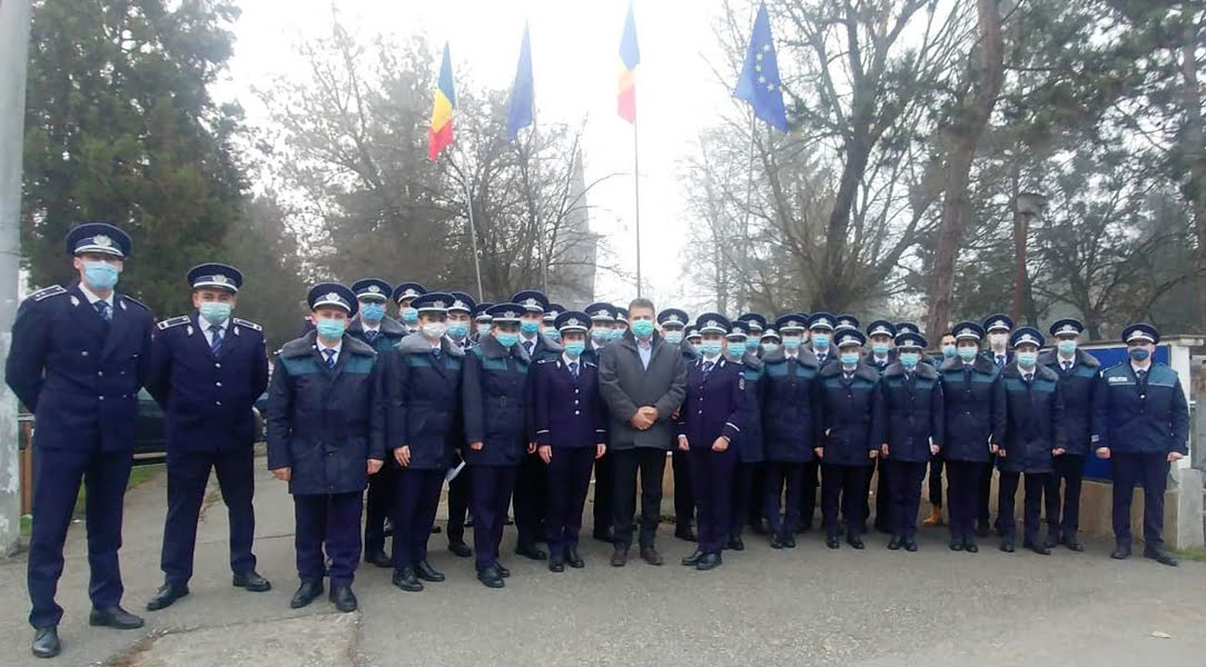 Read more about the article Tineri poliţişti, angajaţi, de ieri, la IPJ Hunedoara
