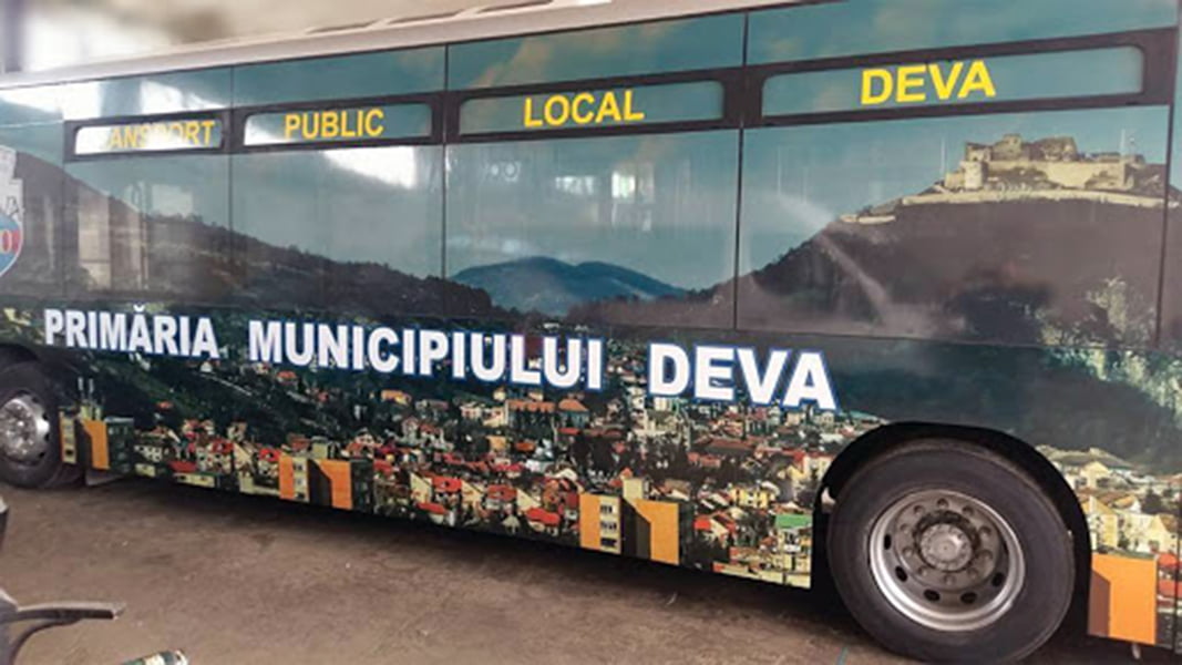 Read more about the article Programul transportului public local din Deva, în perioada de Crăciun și Anul Nou