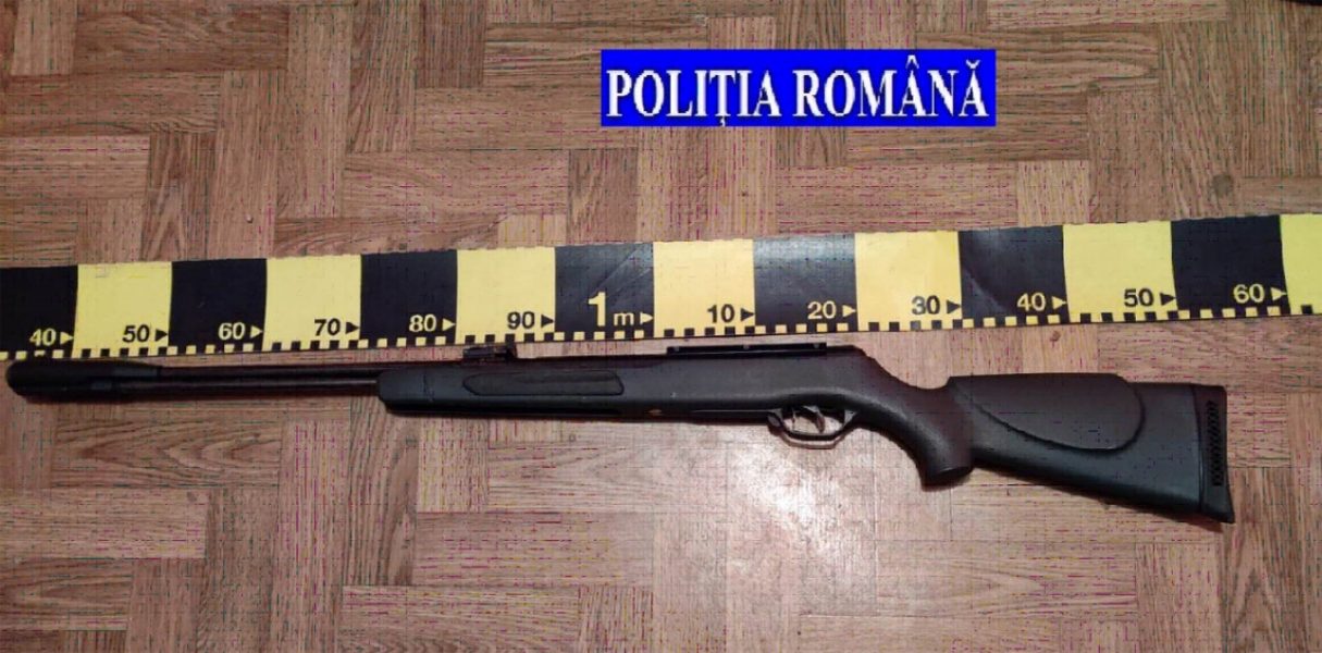 Read more about the article Un bărbat din Hunedoara, acuzat că deţine şi foloseşte, ilegal, arme în scop de braconaj cinegetic