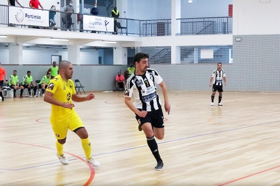 Read more about the article Futsal: Liga I se reia la finele săptămânii