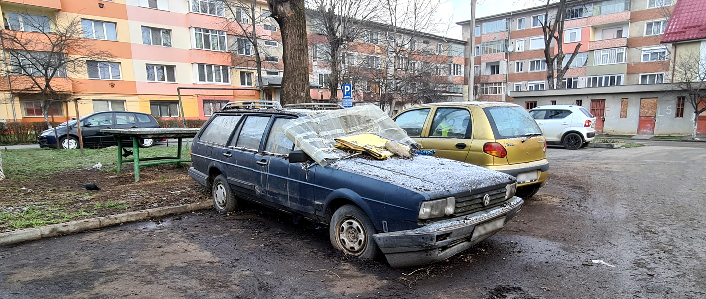 Read more about the article Regulament privind mașinile abandonate, discutat de Consiliul Local Hunedoara