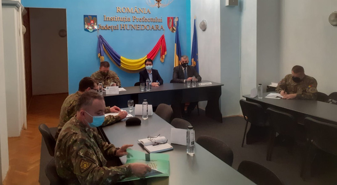 Read more about the article Şedință de bilanț a militarilor hunedoreni