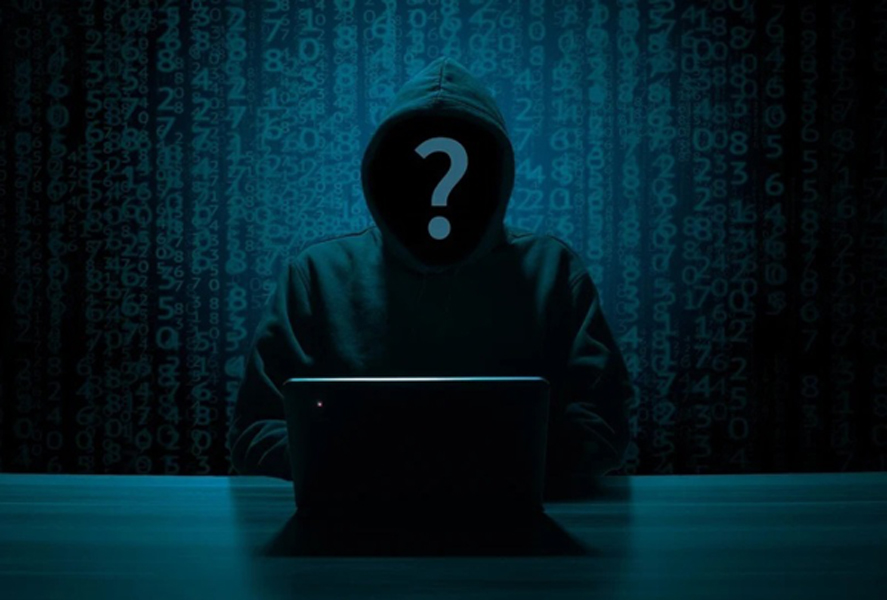 Read more about the article Numele unor bănci cunoscute, folosite de hackeri pentru a păcăli clienți. Riscați să rămâneți fără bani în cont