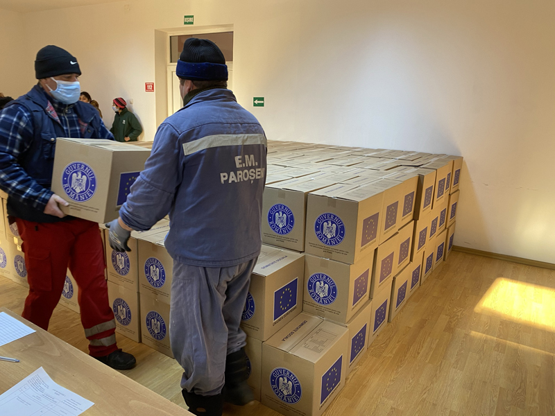 Read more about the article A început distribuirea celei de-a doua tranșe a pachetelor cu ajutoare alimentare