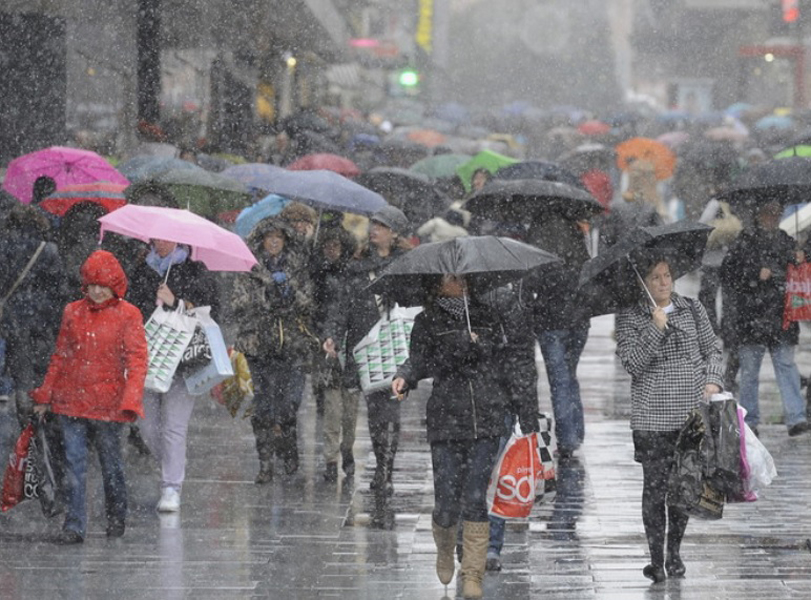 Read more about the article Avertizări meteo: Urmează trei zile de ploi și ninsori masive, în mare parte din țară