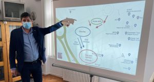 Read more about the article În Deva se va deschide primul centru de vaccinare de tip „Drive thru” -vaccinare direct din mașină-