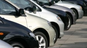 Read more about the article Legitimaţii pentru locuri gratuite de parcare – eliberate pe loc, la Deva!