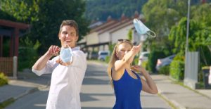 Read more about the article Europa, relaxare după doi ani de pandemie. Țări care nu mai impun masca de protecție