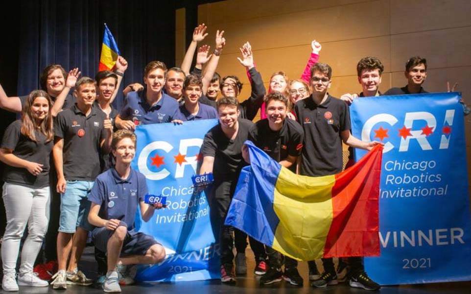 Read more about the article Echipa României, pe primul loc la un campionat internațional de robotică
