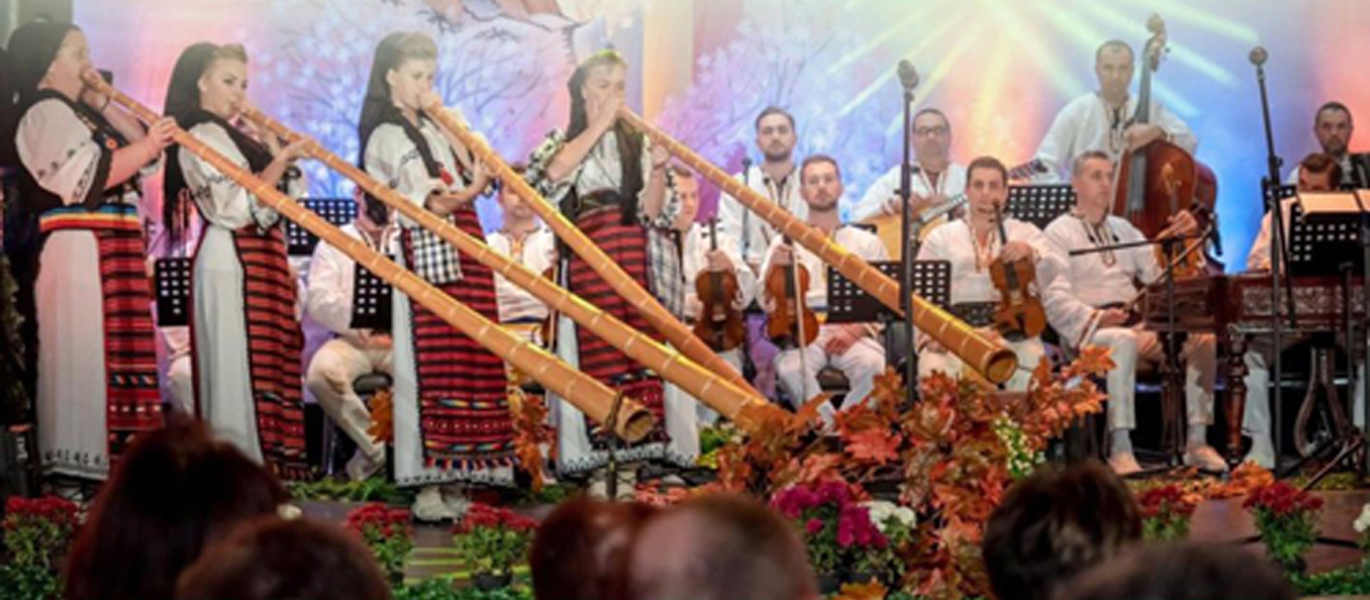 Read more about the article Festival Naţional de Folclor la CÂMPENI