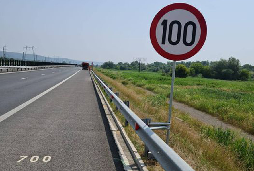 Read more about the article Restricţie de viteză pe autostrada A1, zona Gurasada