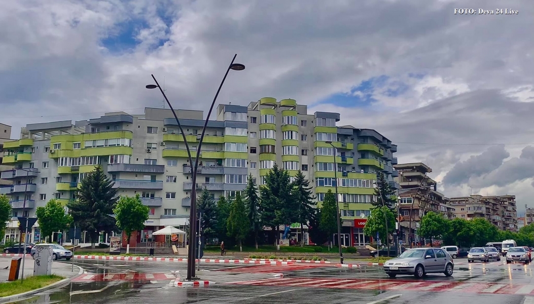 Read more about the article Cine plătește lucrările de reparații la acoperișul blocului